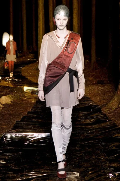 Look 23